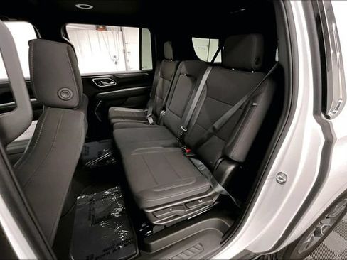Used 2024 Chevrolet Suburban LS AWD/4WD image 24