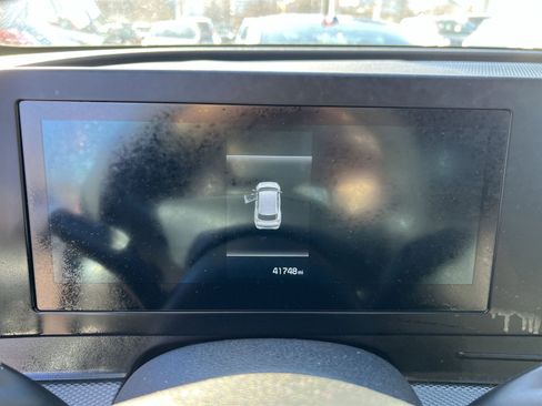 Used 2024 Kia Sportage LX image 15