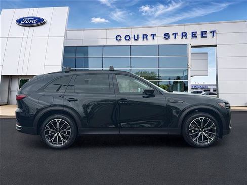 Used 2025 MAZDA CX-70 Plug-In Hybrid w/ Premium Pkg AWD/4WD image 4