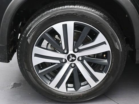 Used 2025 Mitsubishi Outlander Sport ES AWD/4WD image 31