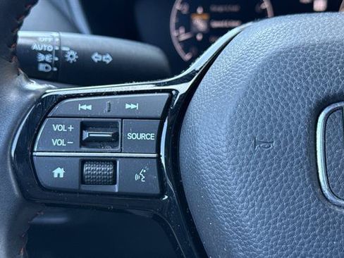 Used 2024 Honda HR-V Sport image 25