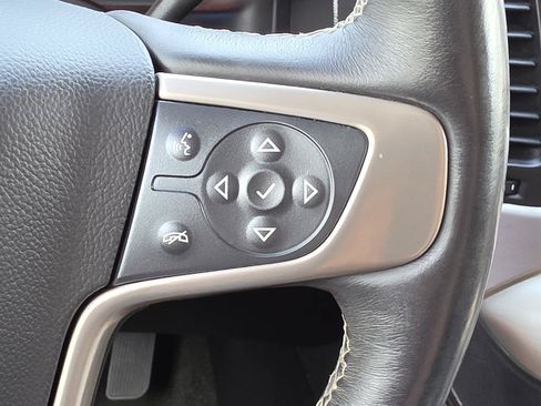 Used 2016 GMC Yukon XL Denali AWD/4WD image 25