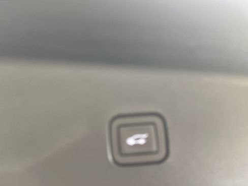 New 2026 Cadillac Vistiq Sport image 22