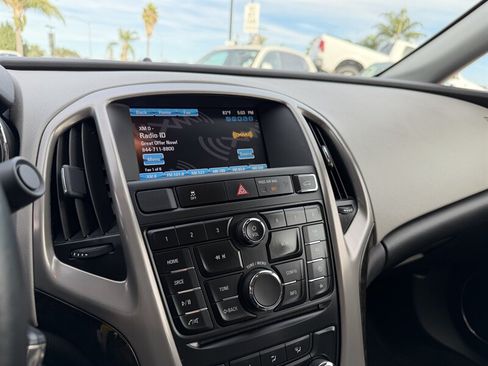 Used 2014 Buick Verano FWD image 13
