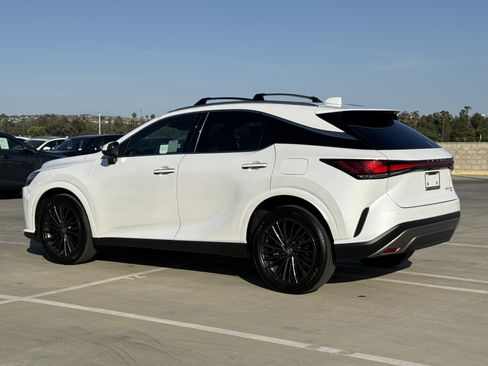 Certified 2025 Lexus RX 350h w/ Convenience Package AWD/4WD image 10