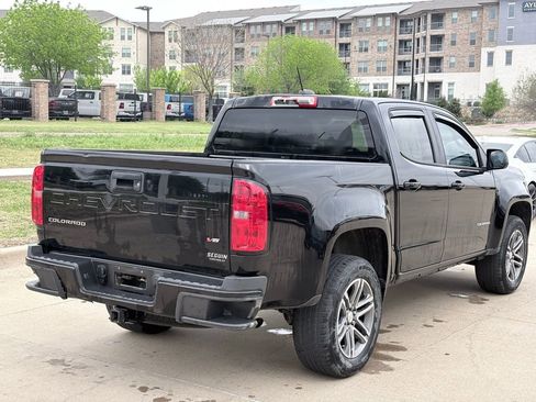 Used 2021 Chevrolet Colorado W/T w/ Custom Special Edition image 4