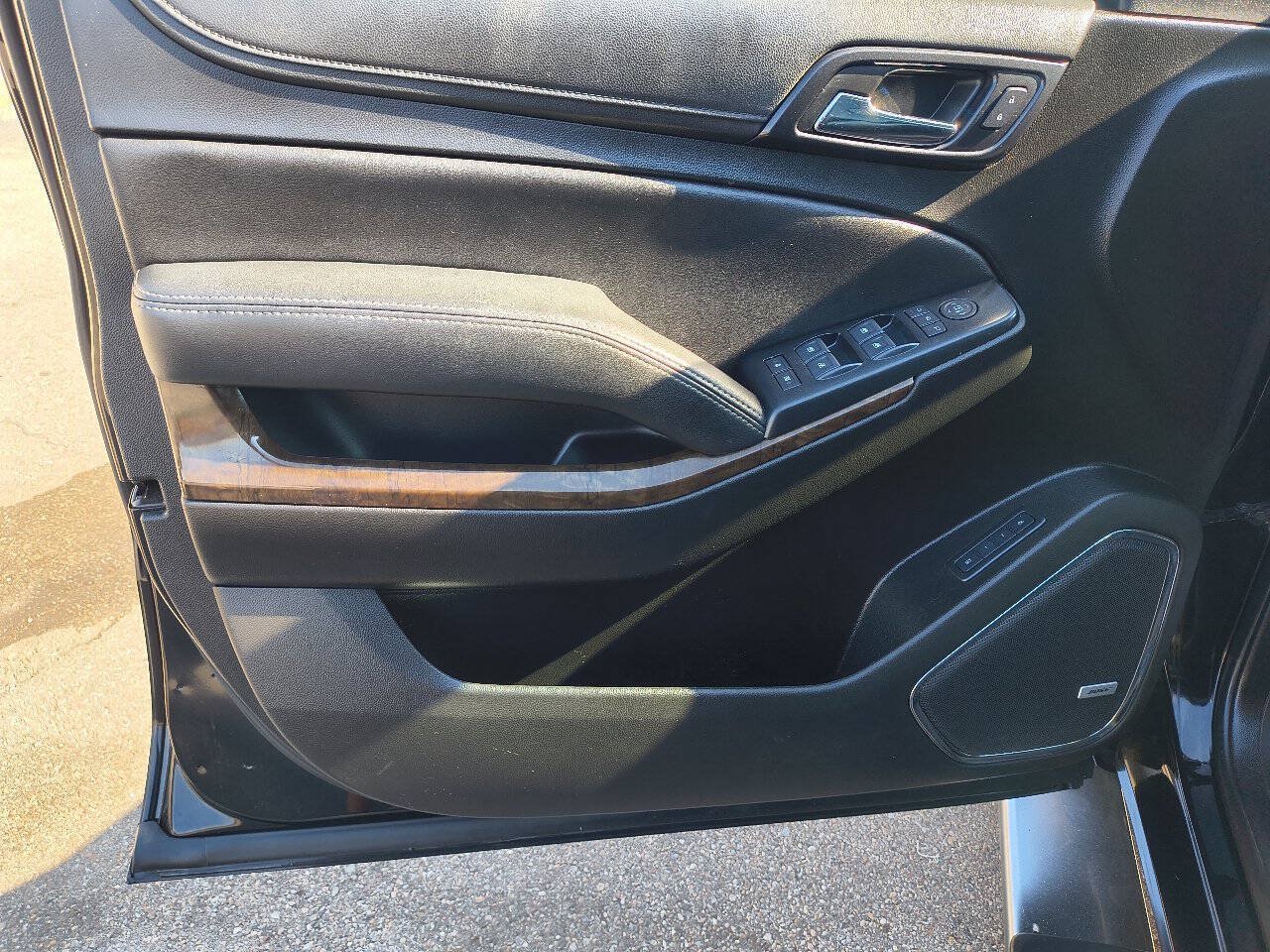Used 2019 Chevrolet Tahoe LT AWD/4WD image 20