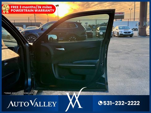 Used 2019 Dodge Charger R/T image 16