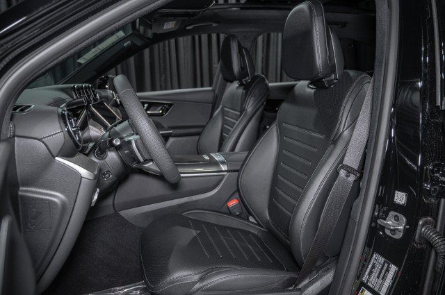 New 2026 Mercedes-Benz GLC 300 image 11