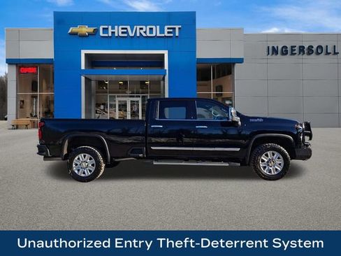 Used 2025 Chevrolet Silverado 3500 High Country AWD/4WD image 28