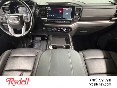 Used 2024 GMC Sierra 2500 SLT w/ SLT Premium Package image 12