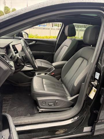 Used 2023 Audi Q4 e-tron Premium Plus RWD image 11