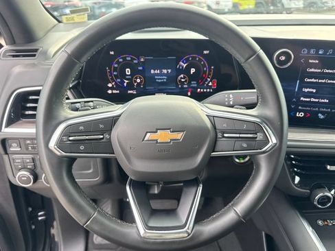 Used 2025 Chevrolet Tahoe LT AWD/4WD image 17