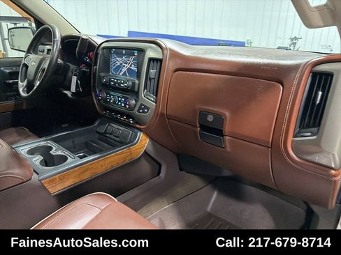 Used 2014 Chevrolet Silverado 1500 High Country w/ High Country Premium Package image 98