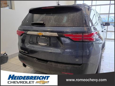 Certified 2023 Chevrolet Traverse LT image 3