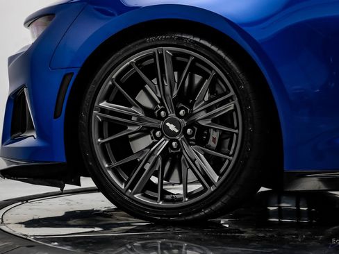 Used 2018 Chevrolet Camaro ZL1 image 84