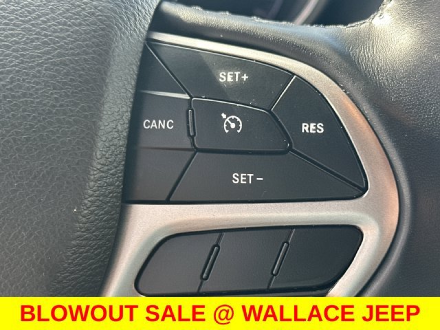 Certified 2021 Jeep Grand Cherokee Laredo RWD image 24