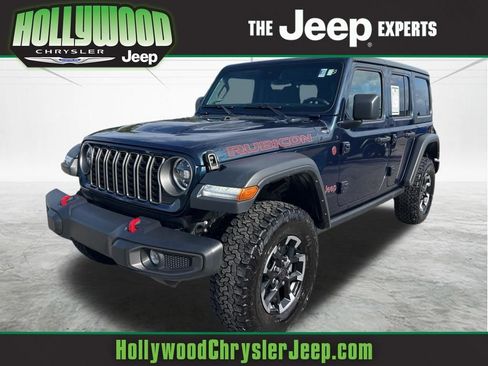 Used 2025 Jeep Wrangler Unlimited Rubicon AWD/4WD image 1