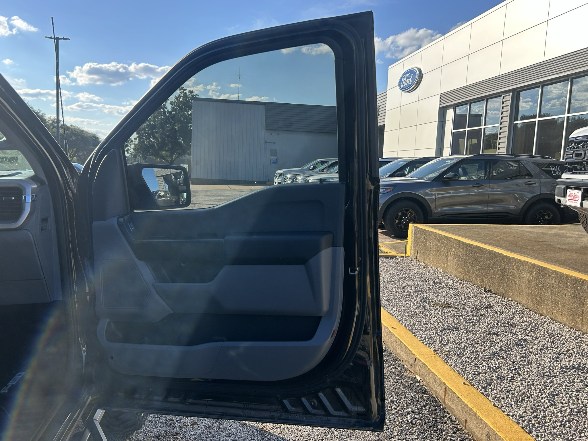 Used 2023 Ford F150 XL AWD/4WD image 13
