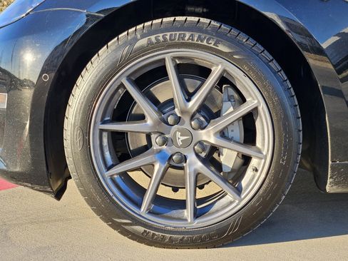 Used 2022 Tesla Model 3 Long Range image 12