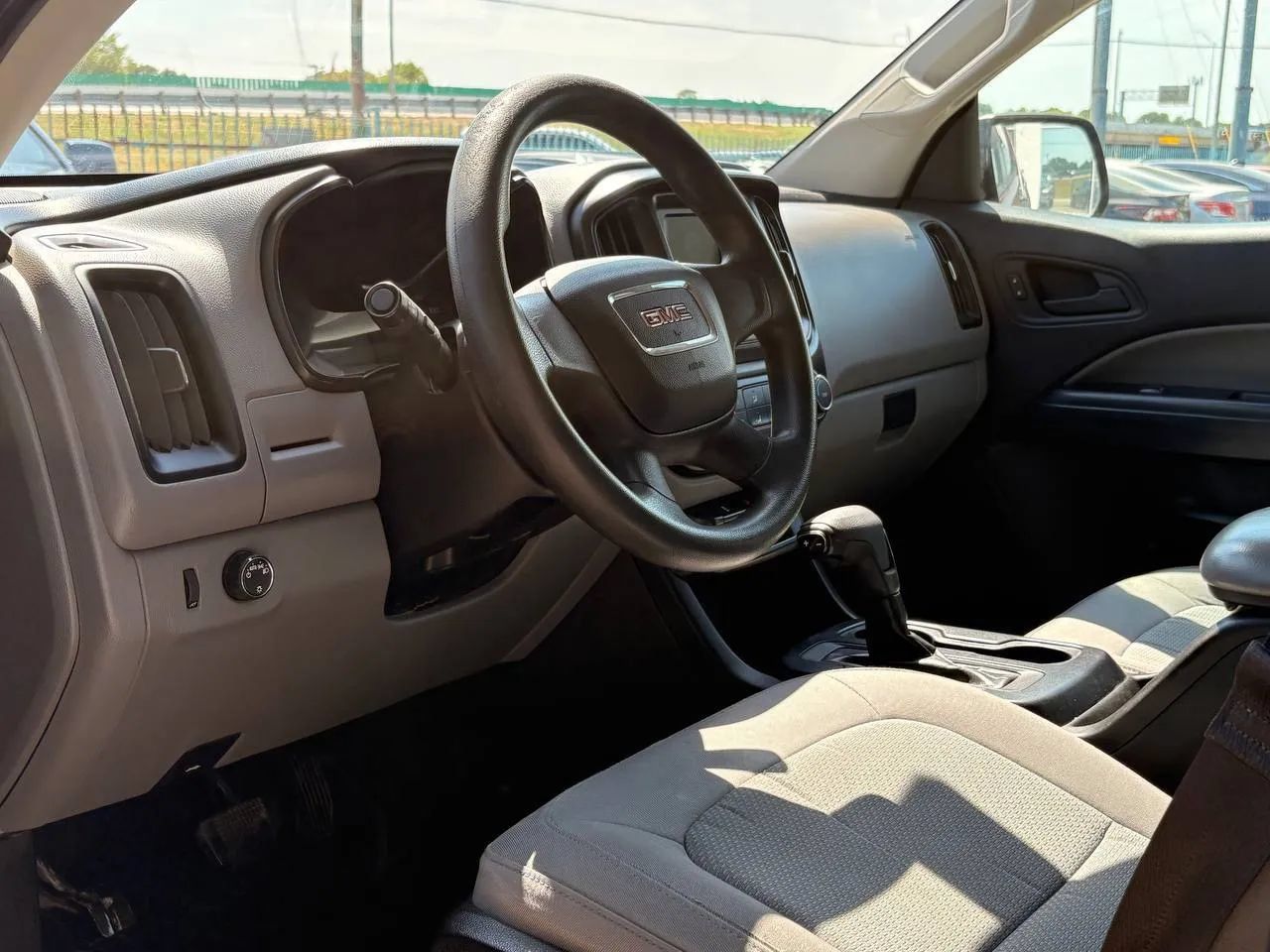 Used 2016 GMC Canyon 2WD Crew Cab image 18