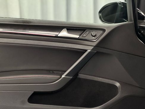 Used 2015 Volkswagen GTI Autobahn w/ Lighting Package (SEL) image 34