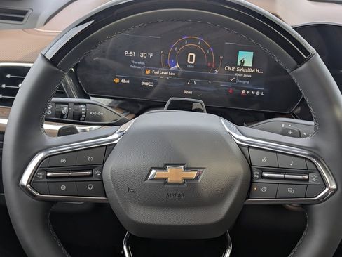 New 2026 Chevrolet Suburban High Country image 22