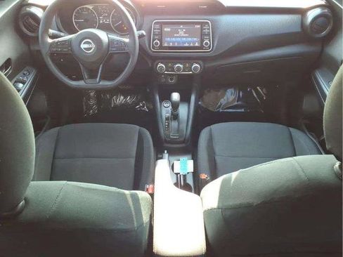 Certified 2024 Nissan Kicks S image 10