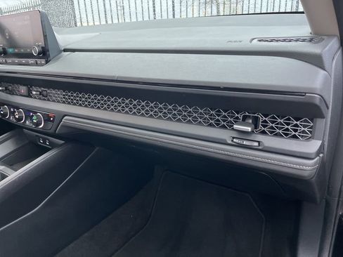 Used 2024 Honda Accord EX image 28