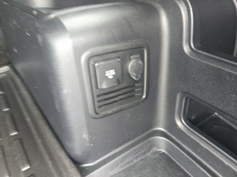 Used 2021 Toyota 4Runner TRD Off-Road AWD/4WD image 12