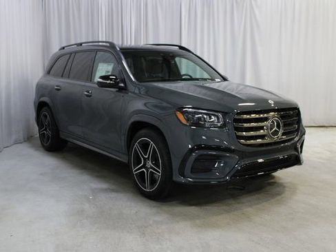 New 2026 Mercedes-Benz GLS 450 4MATIC image 28