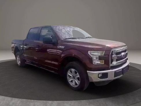 Used 2016 Ford F150 XLT image 12