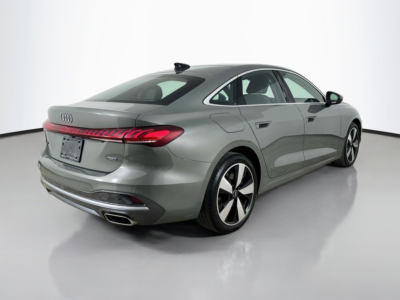 Used 2025 Audi A5 Premium w/ Convenience Package AWD/4WD image 5