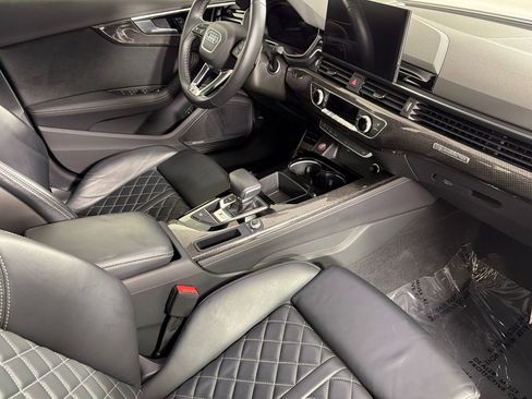 Used 2022 Audi S4 Premium Plus w/ Premium Plus Package image 14
