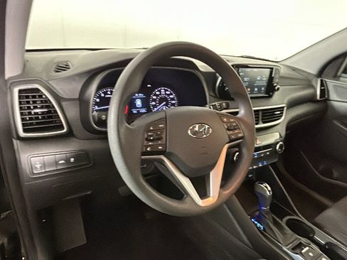 Used 2019 Hyundai Tucson SE FWD image 16