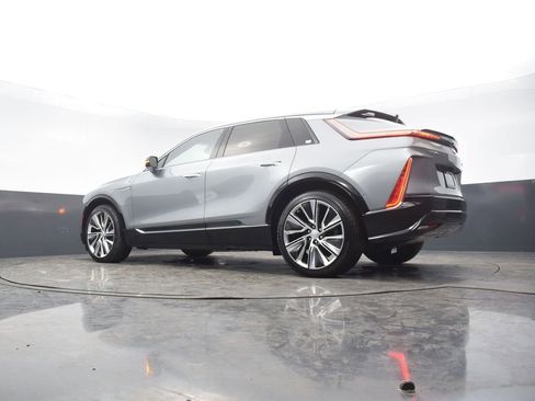 Certified 2024 Cadillac Lyriq Luxury w/ LPO, Floor Liner Package image 49