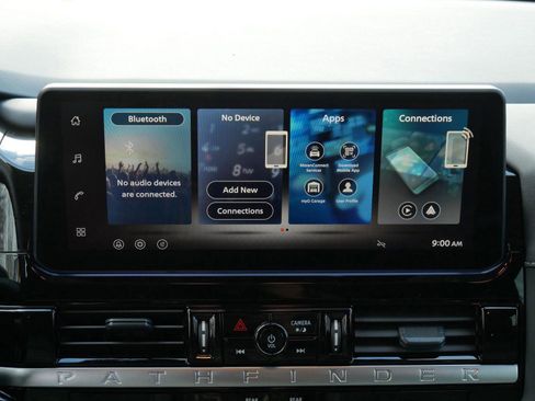 New 2026 Nissan Pathfinder SV image 7