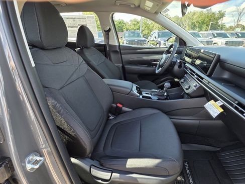 New 2026 Hyundai Tucson SE image 13