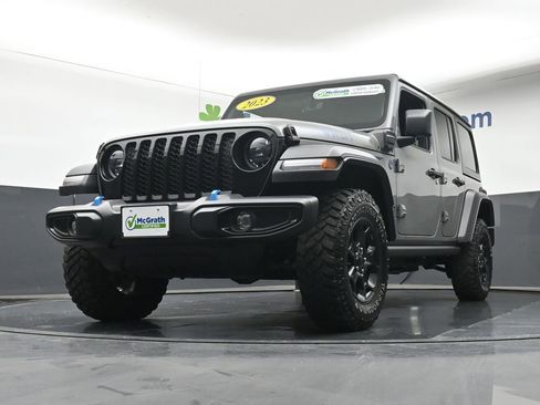 Used 2023 Jeep Wrangler Unlimited w/ Cold Weather Group AWD/4WD image 6