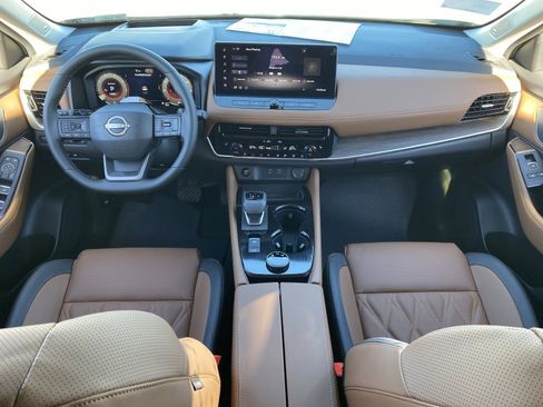 New 2026 Nissan Rogue Platinum w/ Tech Package image 15