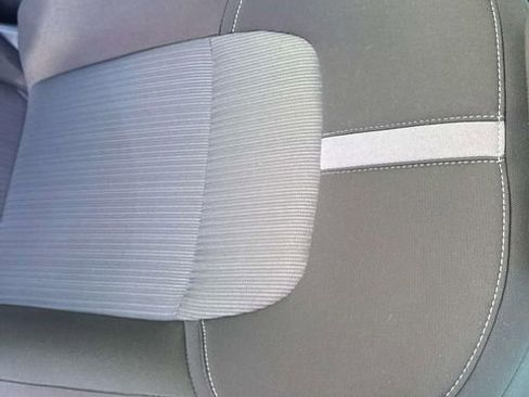 Certified 2025 Nissan Sentra SV image 25