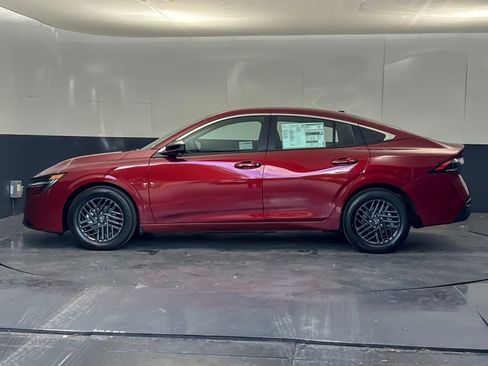 Used 2026 Nissan Sentra SV w/ Floor Mat Package FWD image 6
