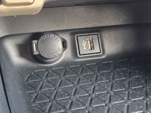 Used 2023 Toyota RAV4 LE image 25