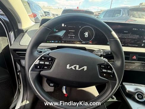 Certified 2024 Kia EV6 Light RWD image 7