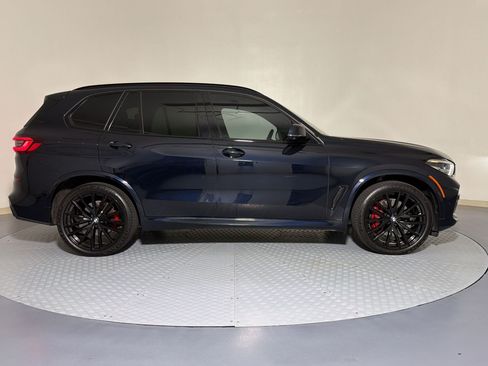 Used 2023 BMW X5 xDrive40i w/ M Sport Package AWD/4WD image 6