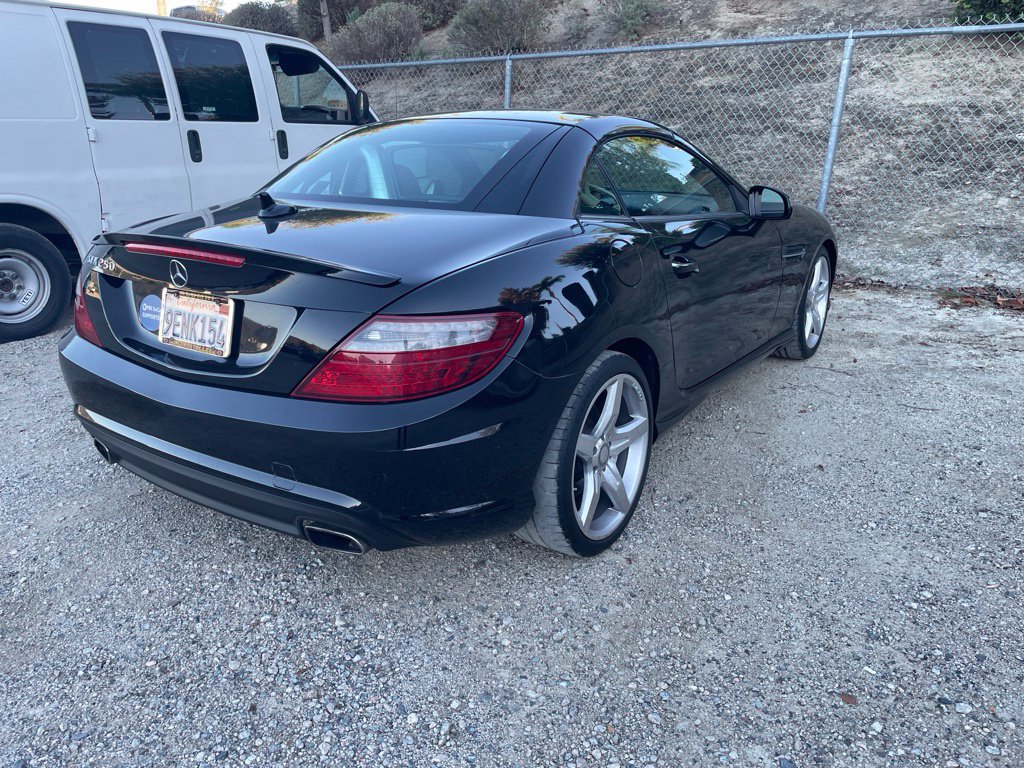 Used 2013 Mercedes-Benz SLK 250 image 6