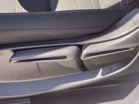 Used 2024 Honda HR-V Sport image 31