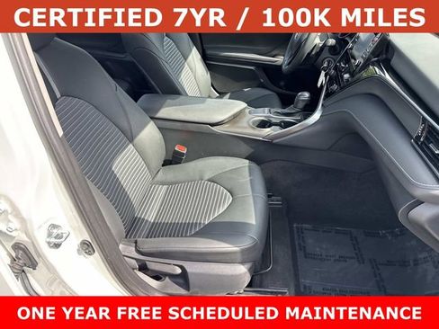Used 2023 Toyota Camry SE FWD image 9