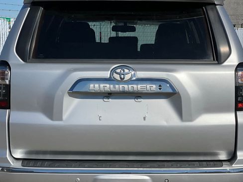 Used 2016 Toyota 4Runner Limited AWD/4WD image 22