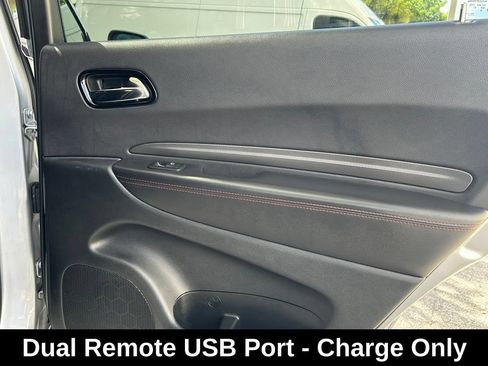 Used 2024 Dodge Durango GT RWD image 34